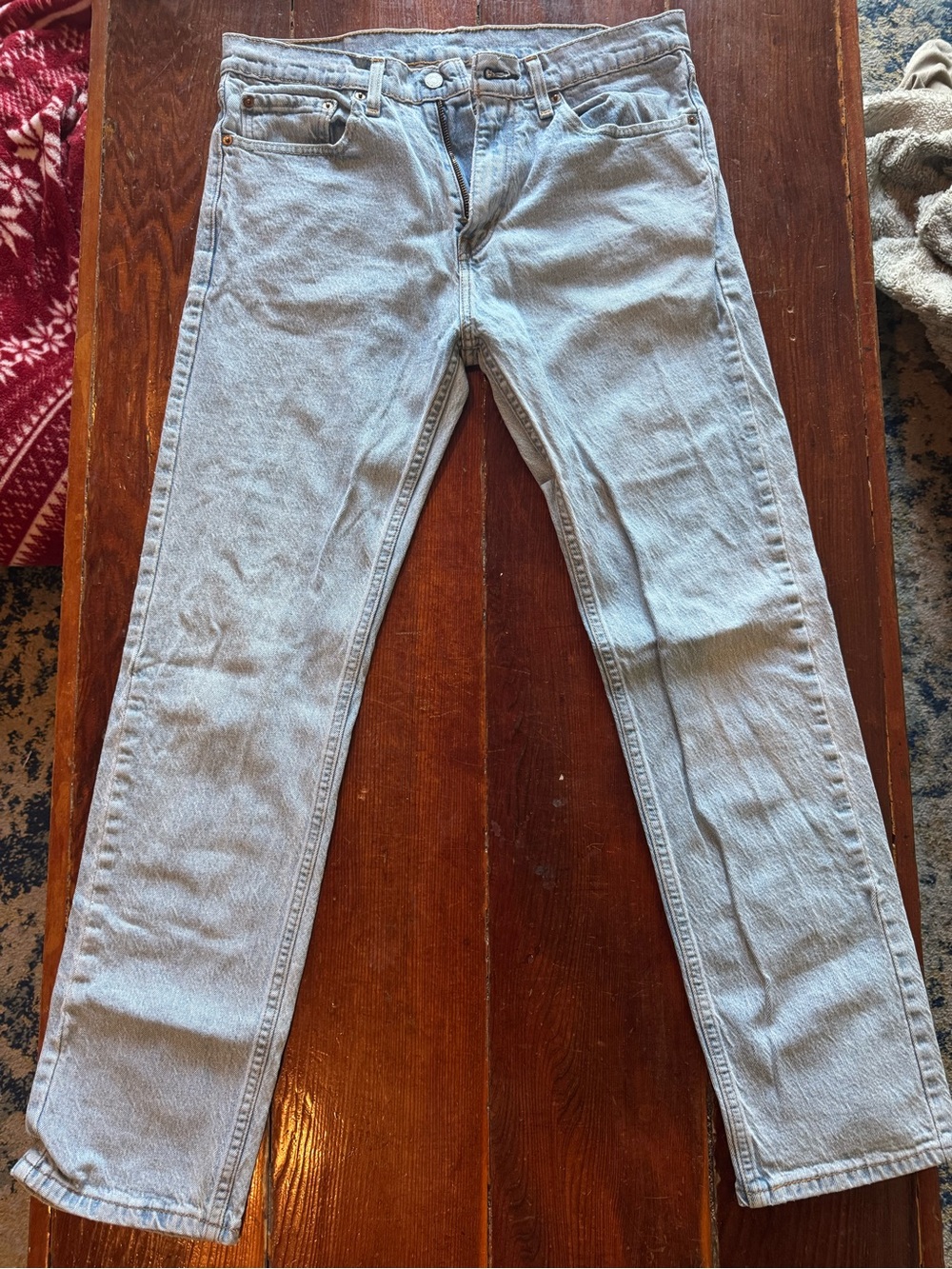 Levi's Light Blue Denim Jeans with Brown Leather Patch 505 32x32